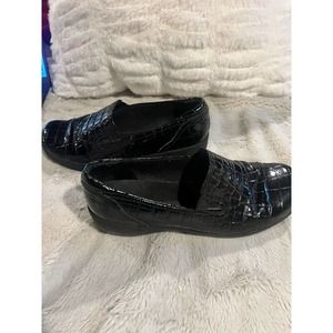 CLARKS May Poppy Black Shoes Womens 9 M Bendables Patent Moc Croc Slip On Flat